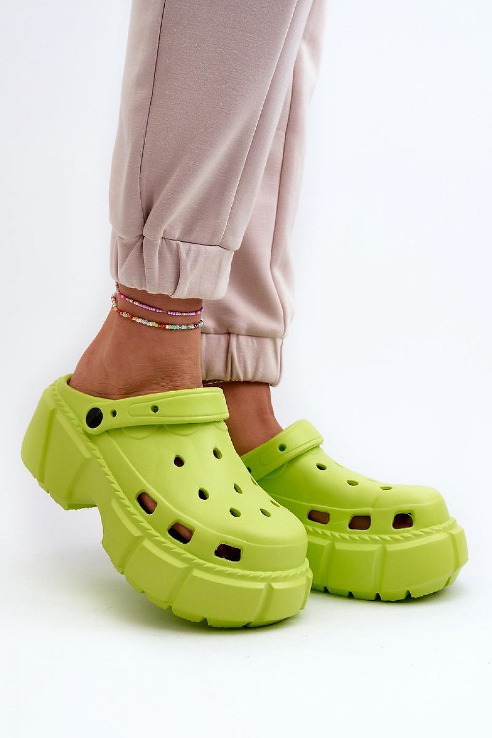 Flip-flops model 196681